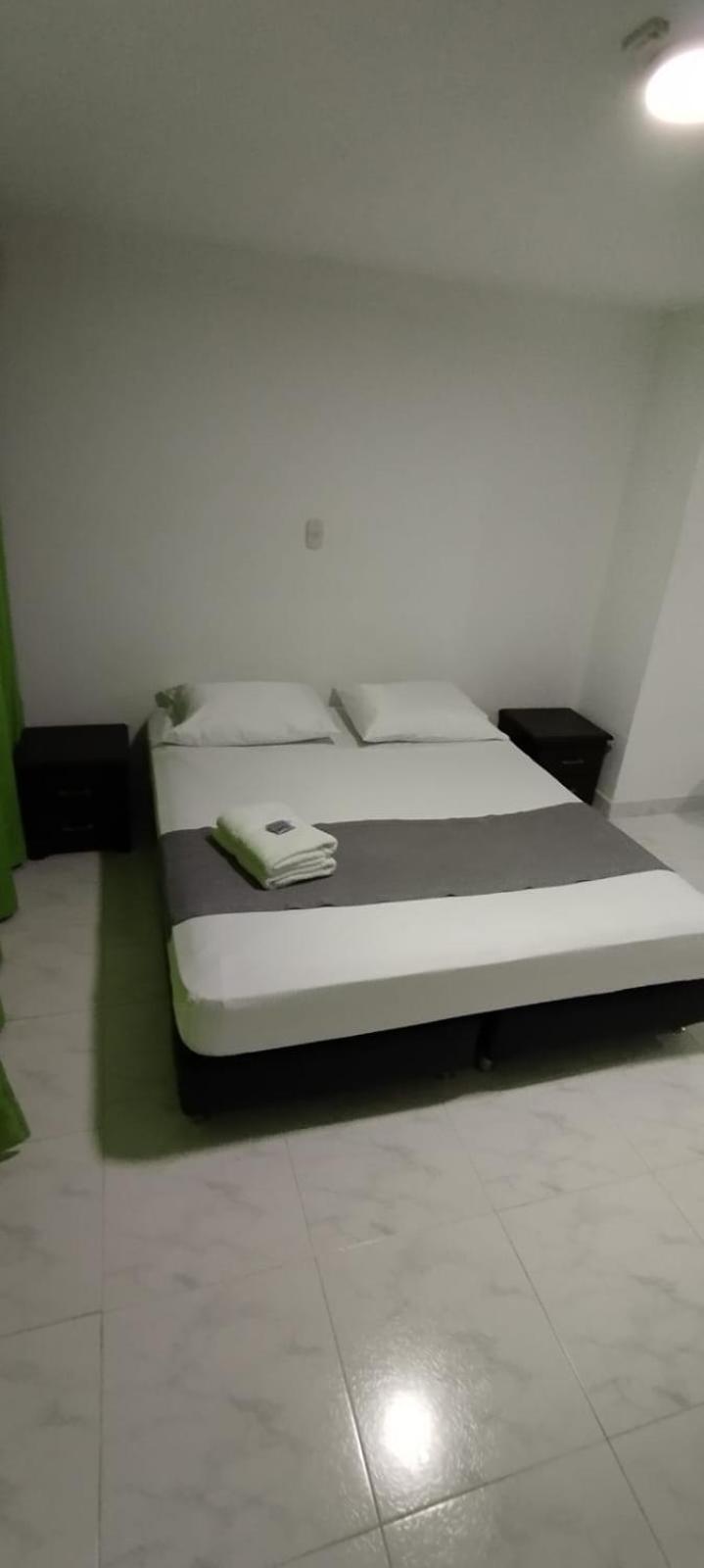 Hotel Paradise Lleras Medellin Ngoại thất bức ảnh