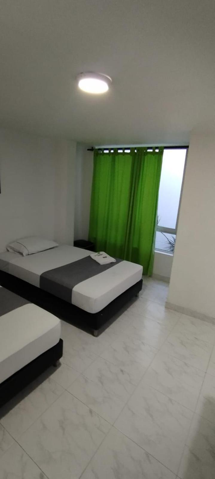 Hotel Paradise Lleras Medellin Ngoại thất bức ảnh
