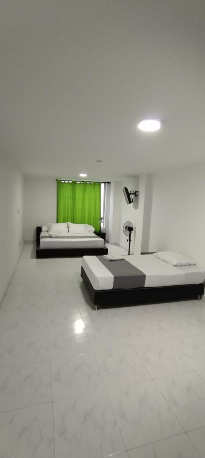 Hotel Paradise Lleras Medellin Ngoại thất bức ảnh