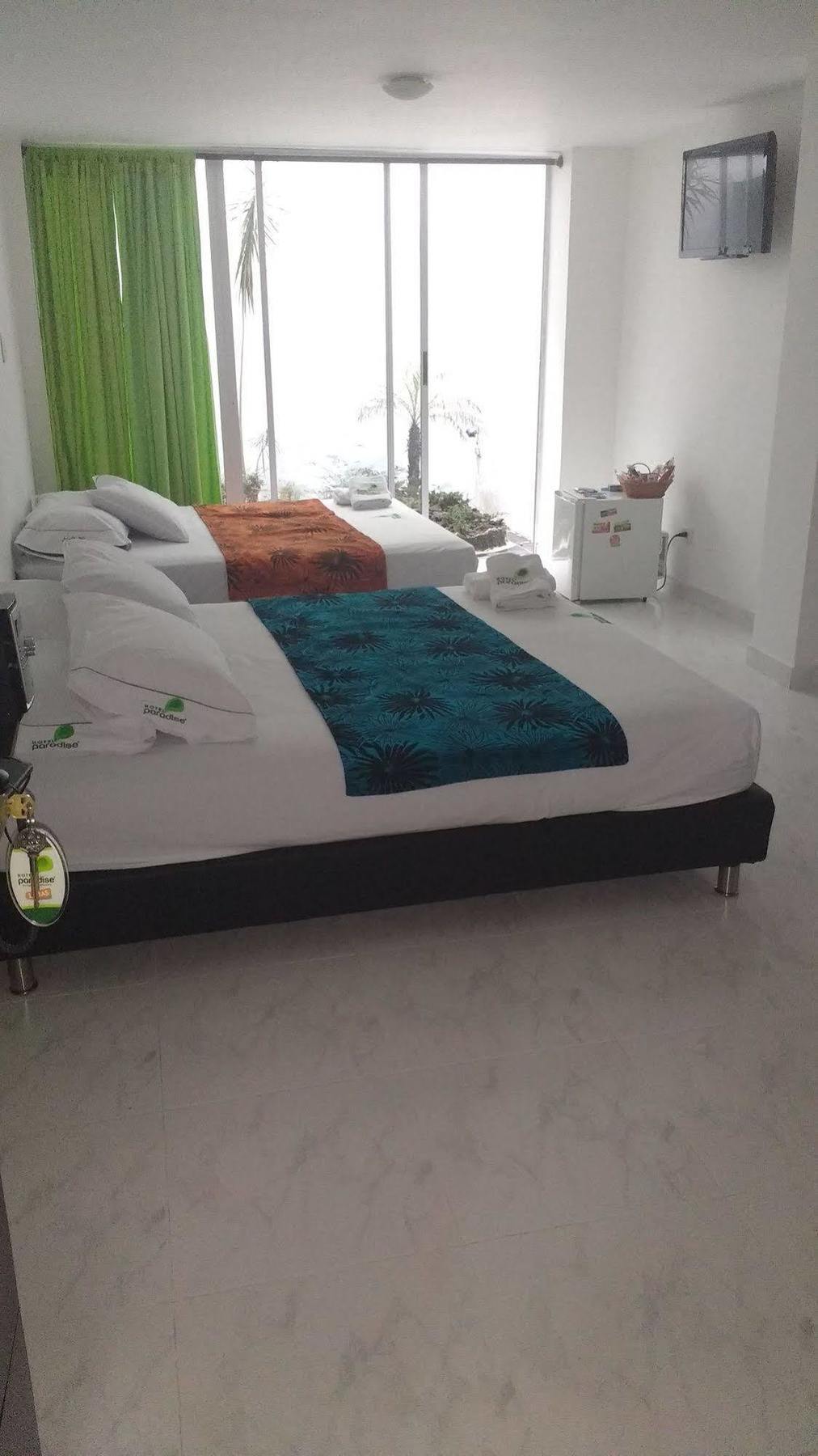 Hotel Paradise Lleras Medellin Ngoại thất bức ảnh
