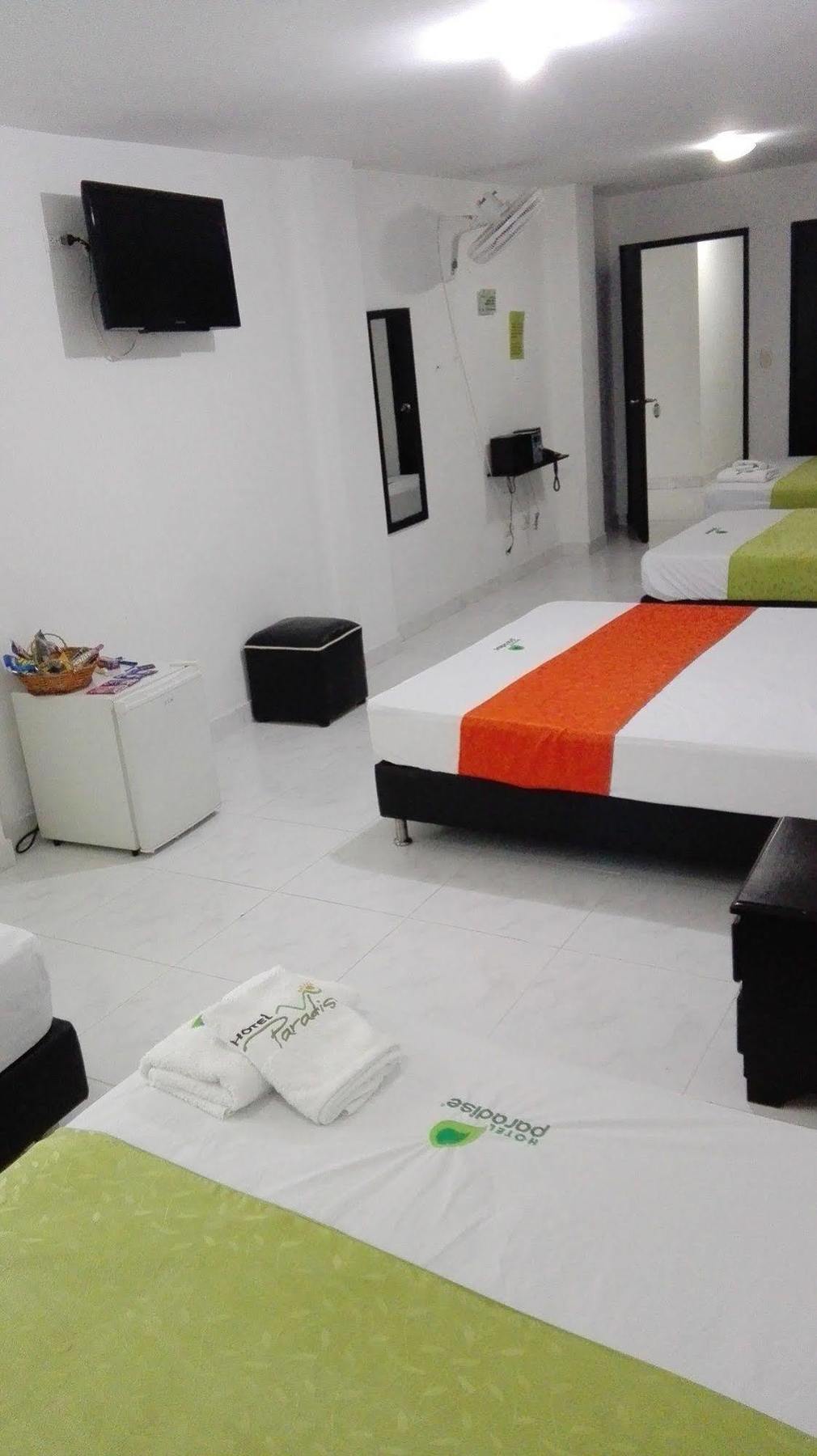 Hotel Paradise Lleras Medellin Ngoại thất bức ảnh