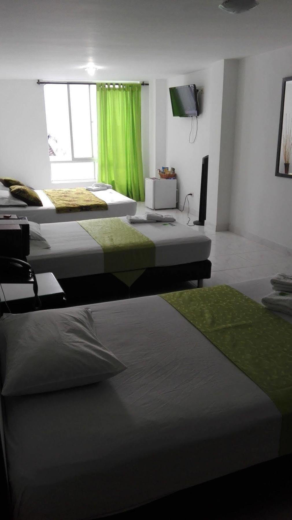 Hotel Paradise Lleras Medellin Ngoại thất bức ảnh